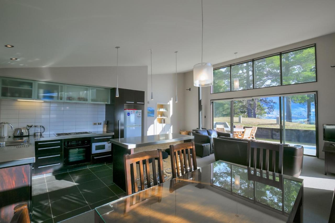 Anderson Heights Villa Wanaka Exterior photo